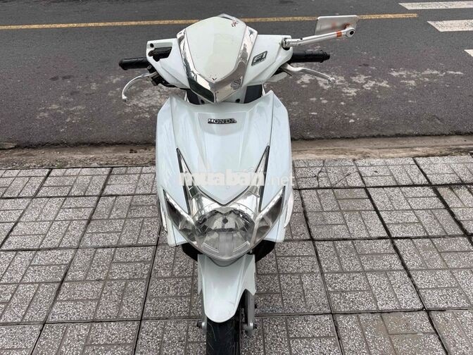 Honda Air Blade 2009 Trắng Xăng