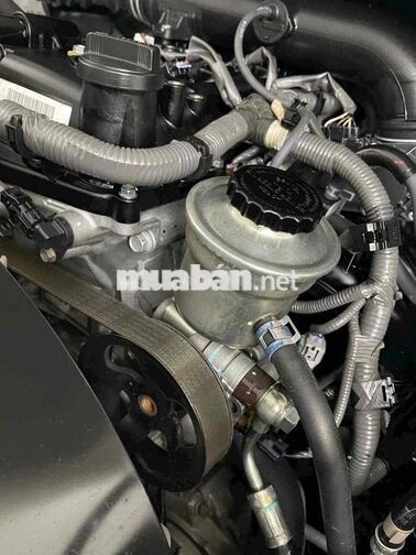 Toyota Innova 2.0 E Trắng Xe gia đình