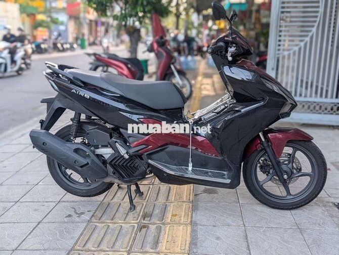 Honda Air Blade 2024 Đỏ đen 10000 km