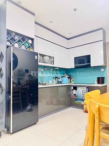 Tôi co căn hộ 64 m2 2 phong ngu cần bán 