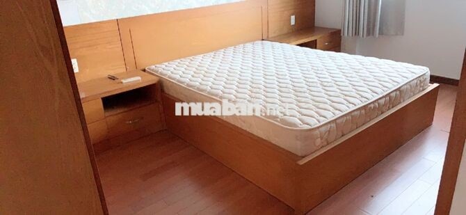 Cho Thuê Căn Hộ Cao Cấp Hùng Vương Plaza - 129m², 2 Phòng Ngủ, Full NT