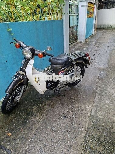 Honda Cub Việt Thái 50cc Đen, Trắng