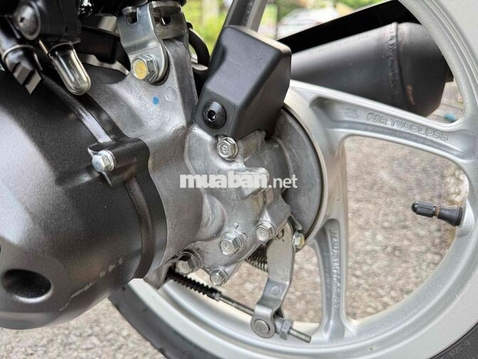 Honda Vision 2026 Thể thao Bạc