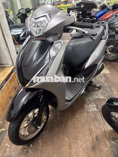 Honda Lead ABS 2026 Bạc Đen 405 km