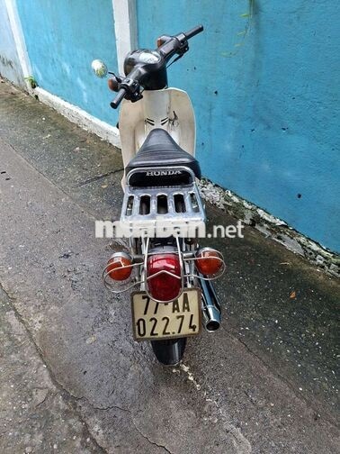 Honda Cub Việt Thái 50cc Đen, Trắng