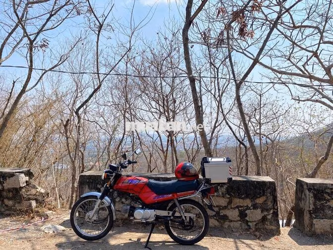 Honda Win 100 màu Đỏ