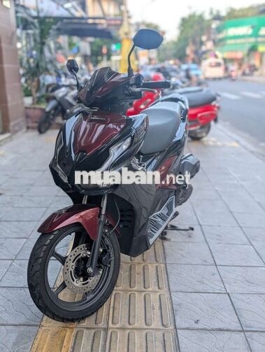 Honda Air Blade 2024 Đỏ đen 10000 km