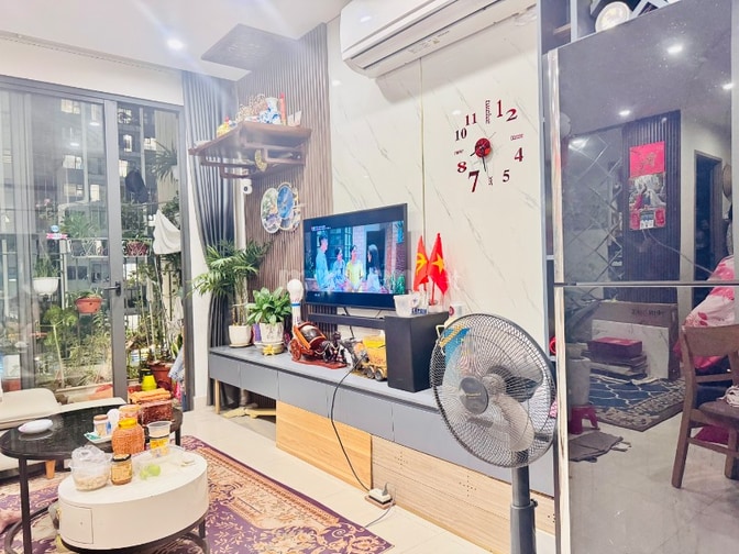 Tôi co căn hộ 64 m2 2 phong ngu cần bán 