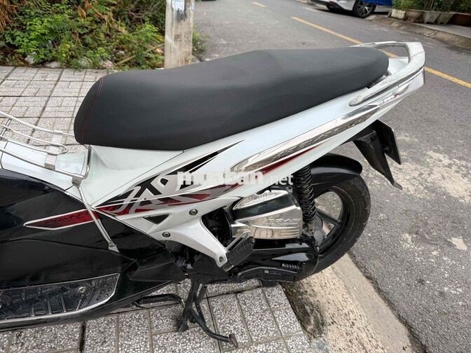 Honda Air Blade 2009 Trắng Xăng