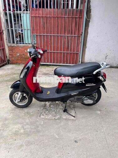 Cần bán 1 chiếc Xe tay ga Attila Đen, Đỏ