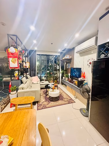 Tôi co căn hộ 64 m2 2 phong ngu cần bán 