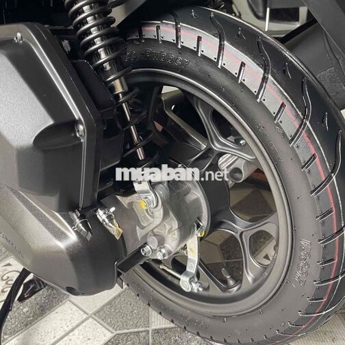ab 4val 125/2026 Đen, 400km như mới, bstp 9 chủ