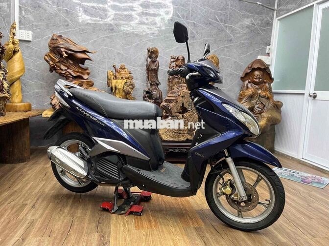 Yamaha Luvias 125Fi 2015 chính chủ bstp máy zin