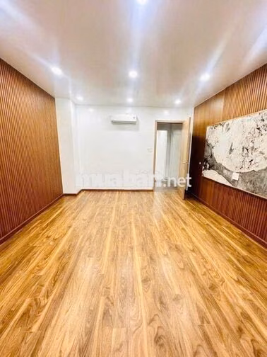 NHÀ ĐẸP MỚI XÂY - Khu Bàu Cát, Tân Bình - Có máy lạnh, DTSD 350m2 