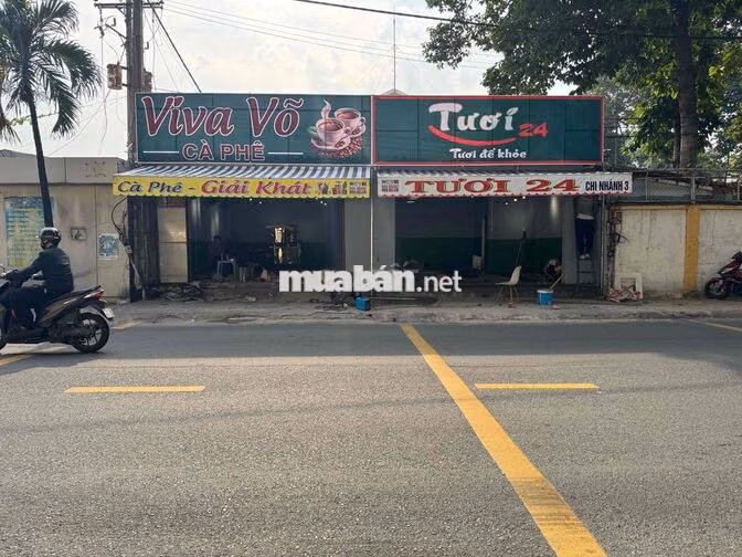share mặt bằng từ chiều đến tối