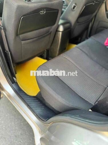 Ford Escape 2010 STD Bạc 120.000 km