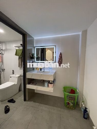 Hạ giá 300tr bán nhanh căn nhà 3C cư xá Phú Bình, dt4x12m 3 tầng lầu 