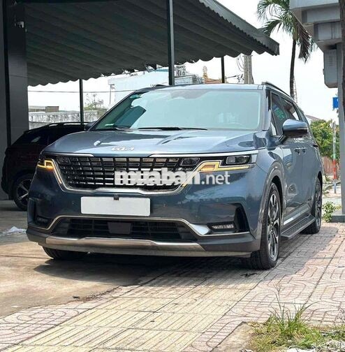 Kia Carnival Signature 2024 Xanh Ngọc 32.000 km