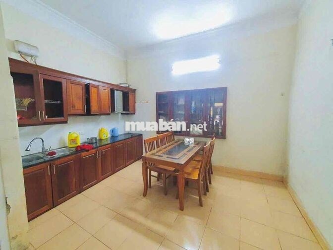 Cho thuê nhà ở mặt đường tỉnh lộ 422; gần Vincity Đan Phượng