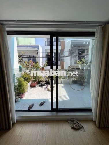 Hạ giá 300tr bán nhanh căn nhà 3C cư xá Phú Bình, dt4x12m 3 tầng lầu 