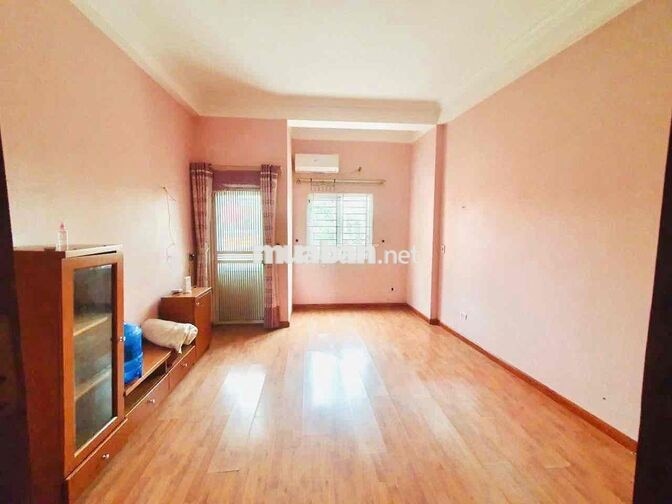 Cho thuê nhà ở mặt đường tỉnh lộ 422; gần Vincity Đan Phượng
