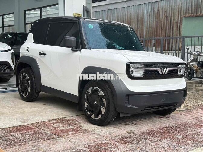 Vinfast VF3 Plus 2026 Trắng 4600km Mua Pin