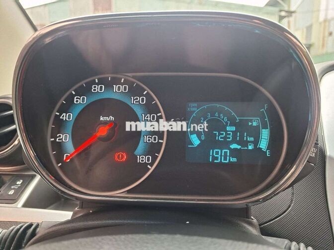 Chevrolet Spark Van 2 chổ 2018 xe vip đủ đồ chơi