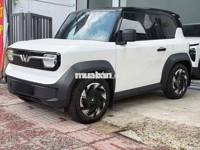 Vinfast VF3 Plus 2026 Trắng 4600km Mua Pin