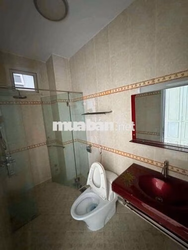 Cho Thuê Nguyên Căn Nhà Mặt Tiền Tạ Quang Bửu Kế Bên Siêu Thị Aeon. Q8