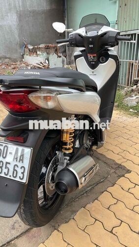 Honda SH ý 2009 Trắng , đầu zin chưa rớt