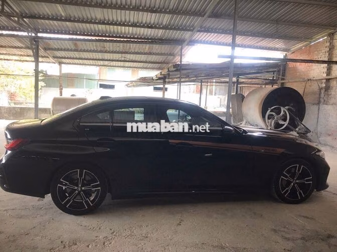 BMW 330i Msport LCI 2023 Đen 17.000km