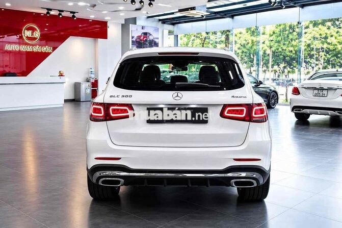 Mercedes GLC 300 AMG 4MATIC 2022 Trắng V1