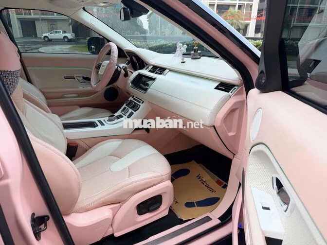 Land Rover Evoque 2013 Dynamic 200tr đồ chơi Hồng