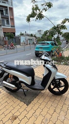 Honda SH ý 2009 Trắng , đầu zin chưa rớt