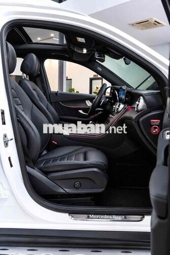 Mercedes GLC 300 AMG 4MATIC 2022 Trắng V1