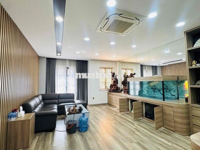 NHÀ PHỐ CITYLAND 1 HẦM + 4 LẦU 45TR (BAO THUẾ). VỊ TRÍ ĐẸP