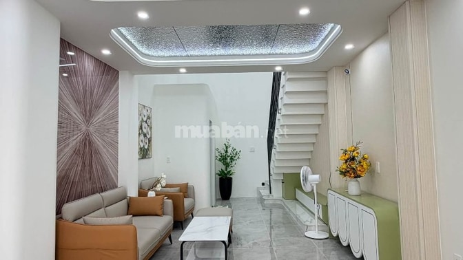 ⭐️ Mở bán 2 Nhà 3 lầu tuyệt đẹp Cao cấp hẻm Phạm Văn Chiêu, P14, 5,6tỷ