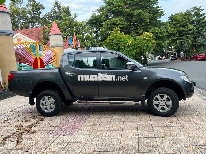 Mitsubishi Triton 2011 : giá 158tr