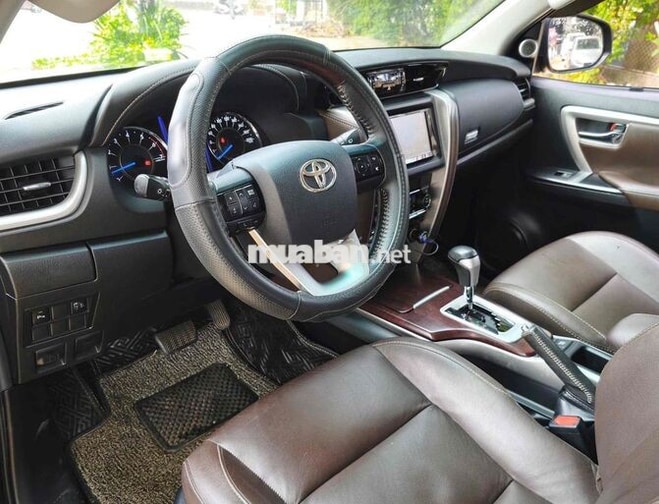 Toyota Fortuner SUV 2017 Đen 40.000km
