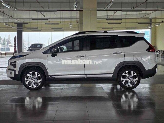 Mitsubishi Xpander Cross 2025 Trắng 43.000 km