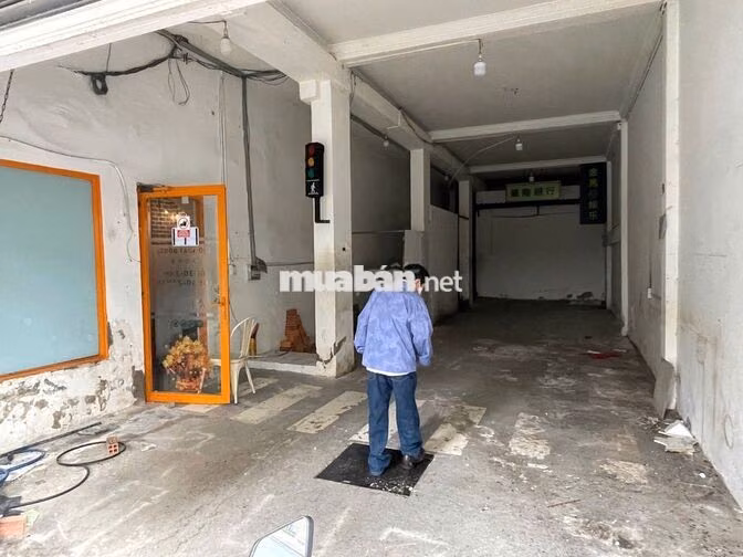 🔥 HOT NGANG 13M – MẶT TIỀN TRẦN HƯNG ĐẠO, Q.5 | DT 13x25M - 77TR/THÁNG