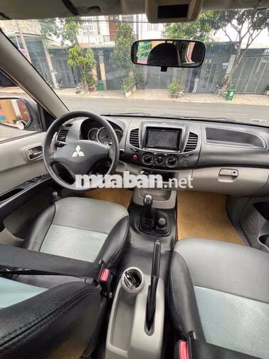 Mitsubishi Triton 2011 : giá 158tr
