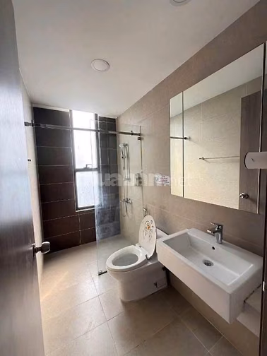 Cho thuê C/c Ruby Garden-Full nội thất 90m2 giá 10.5 tr/th, nhà trống 