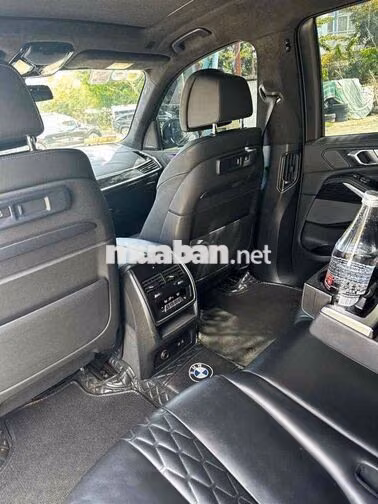 BMW X7 xDrive40i 2022 Đen 7 chỗ