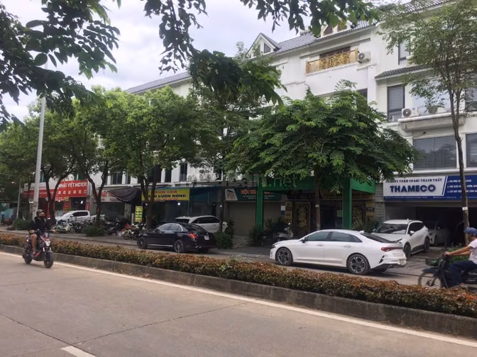 BÁN BTLK MẶT ĐƯỜNG ĐÔI GLEXIMCO LÊ TRỌNG TẤN HÀ ĐÔNG.GẦN AEON. 21,5 TỶ