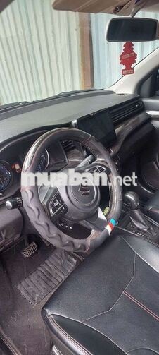 Suzuki Ertiga Hybrid 2022 Tự động Đen