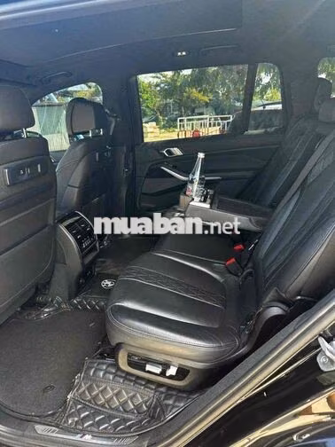 BMW X7 xDrive40i 2022 Đen 7 chỗ