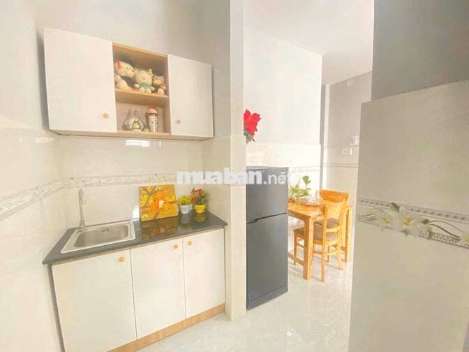 Căn hộ mini cửa sổ Thang máy mặt tiền kế cầu Chữ Y gần Sư Phạm Sài gòn