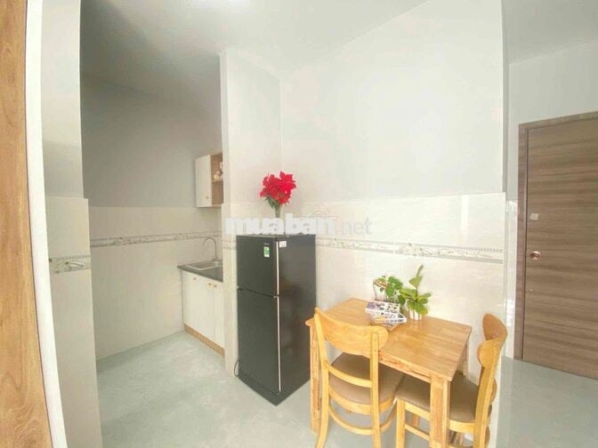 Căn hộ mini cửa sổ Thang máy mặt tiền kế cầu Chữ Y gần Sư Phạm Sài gòn