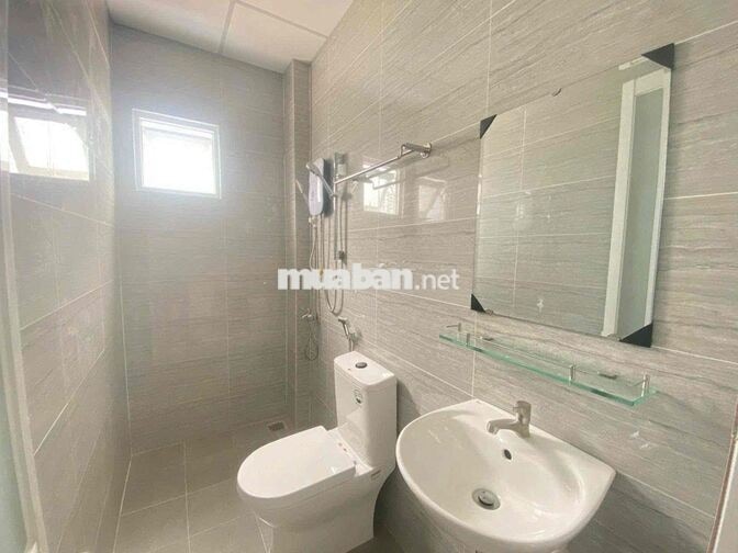 Căn hộ mini cửa sổ Thang máy mặt tiền kế cầu Chữ Y gần Sư Phạm Sài gòn